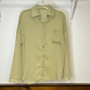 Amazon Green Sheer Button Down‎ Top- M